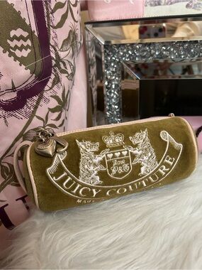 Y2K Vintage 2004 Juicy Couture Olive Green Velour Pink Leather Barrel Bag